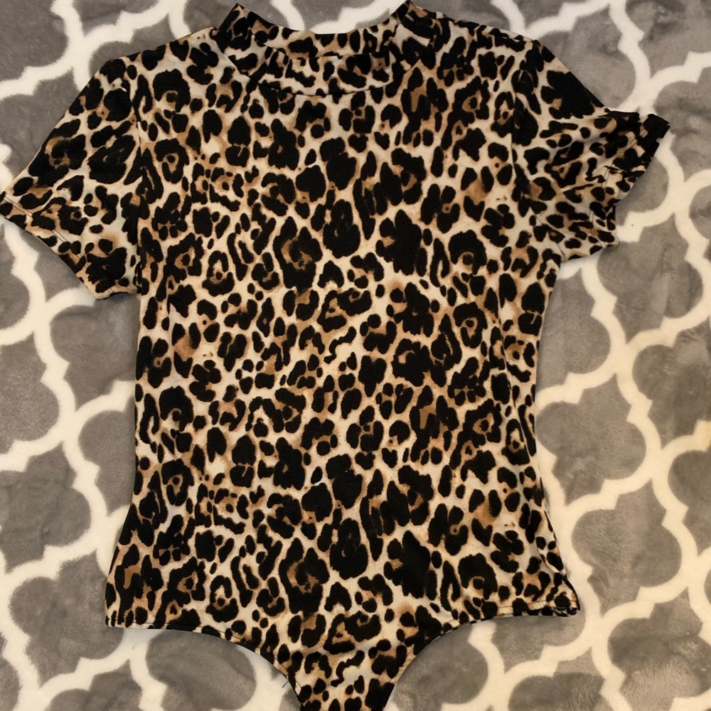 Leopard print body suit